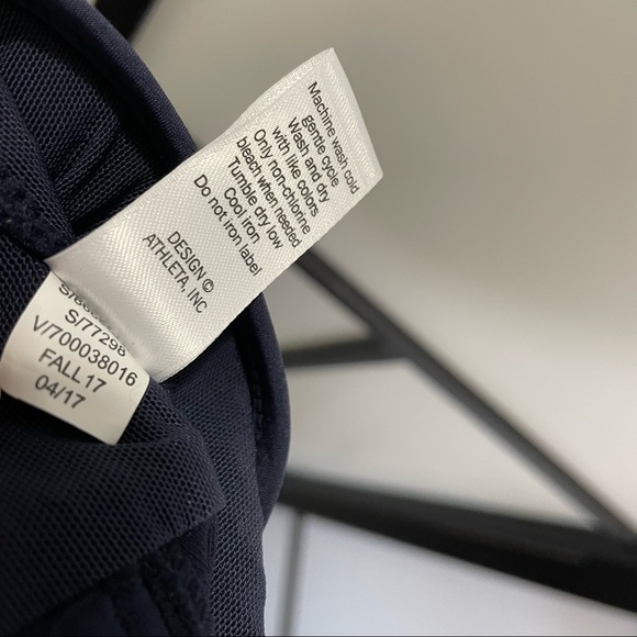 [10]✨NWOT✨Athleta | Ponte Moto Pant 2.0 | Navy Blue w/ Rose Gold Zippers - Picture 13 of 14